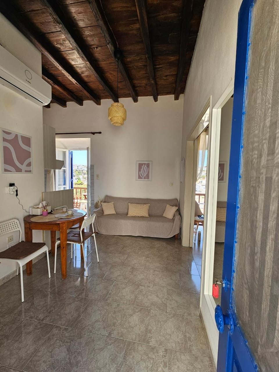 MilosBluePearl Apartment in Milos