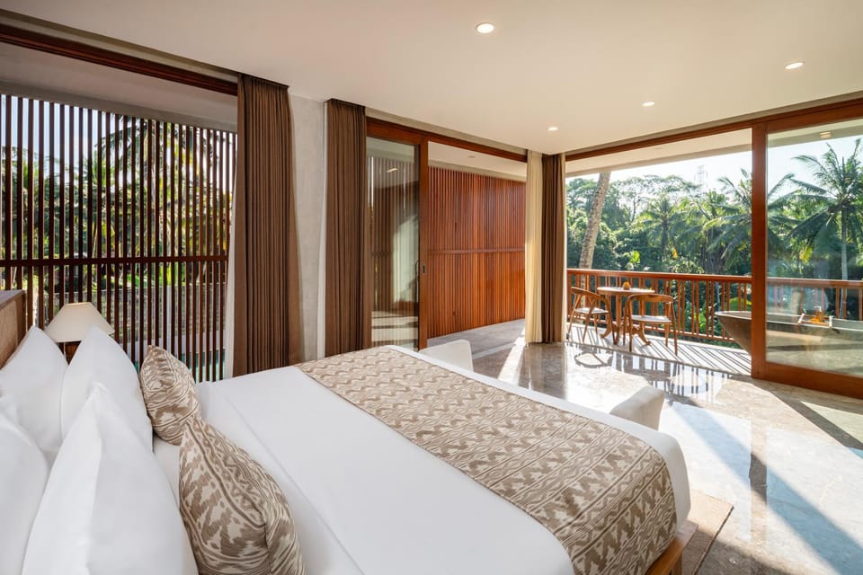 Bed, Balcony/Terrace, Bedroom
