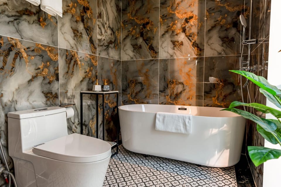 Toilet, Bathroom, Bath