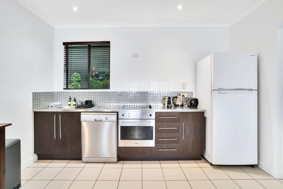 'Kensington' at Mango Lagoon Resort Apartment in Palm Cove