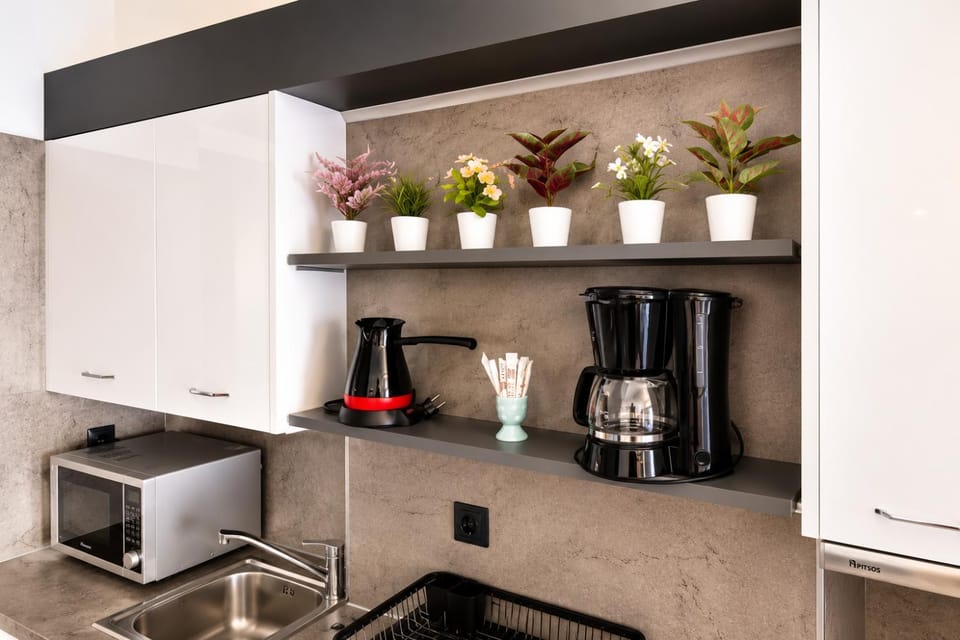 Coffee/tea facilities, Kitchen or kitchenette