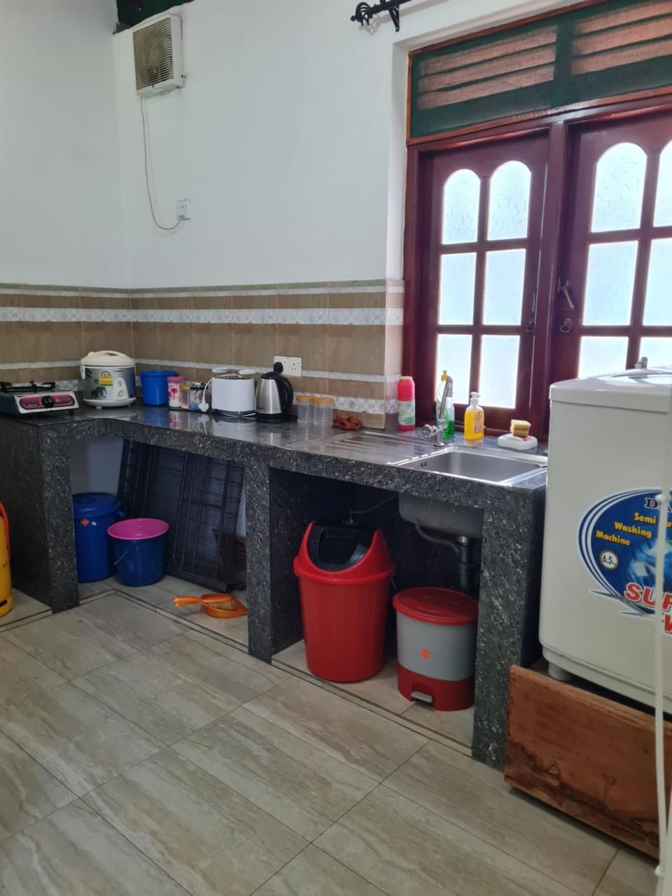 Ama HomeStay Guest Colombo House in Western Province