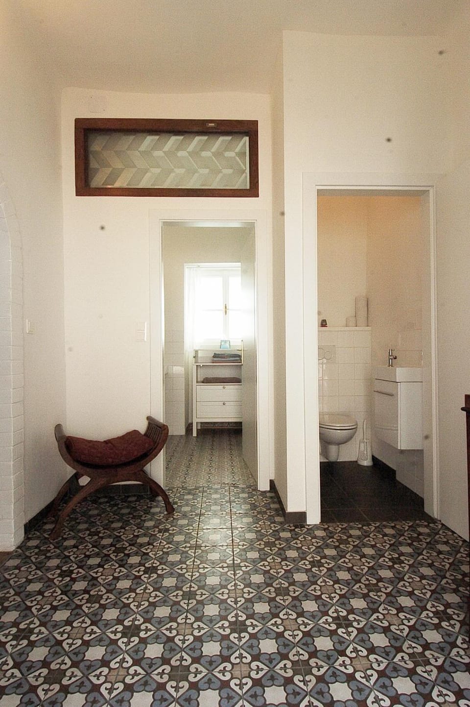Bathroom, Living room