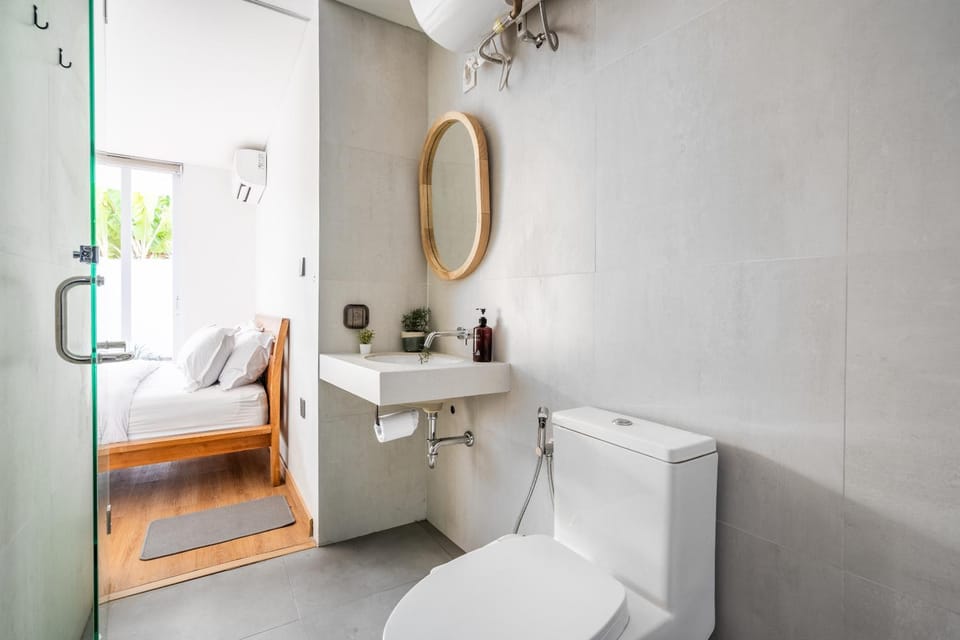 Toilet, Bathroom