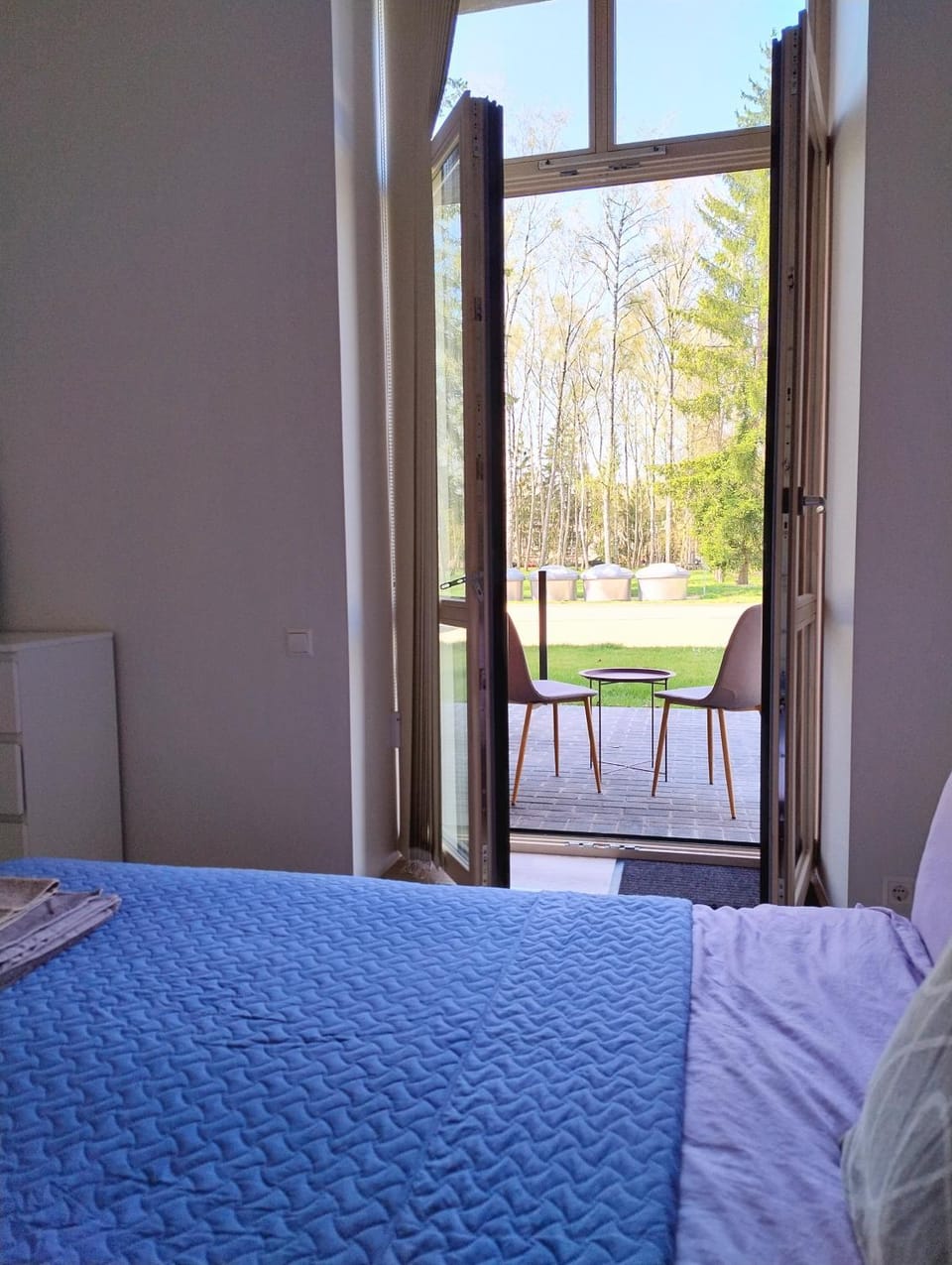 View (from property/room), Balcony/Terrace, Bedroom
