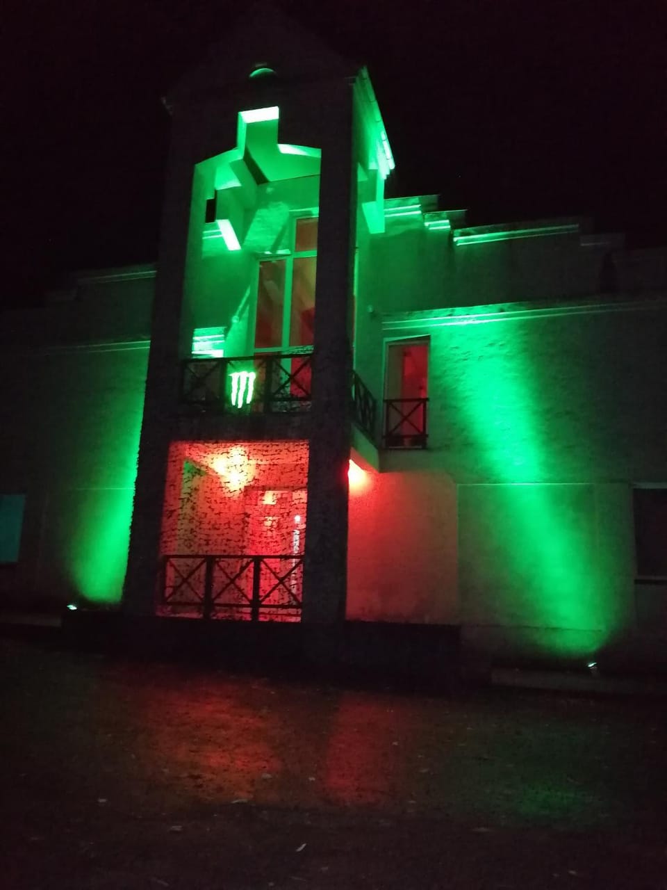 Property building, Facade/entrance