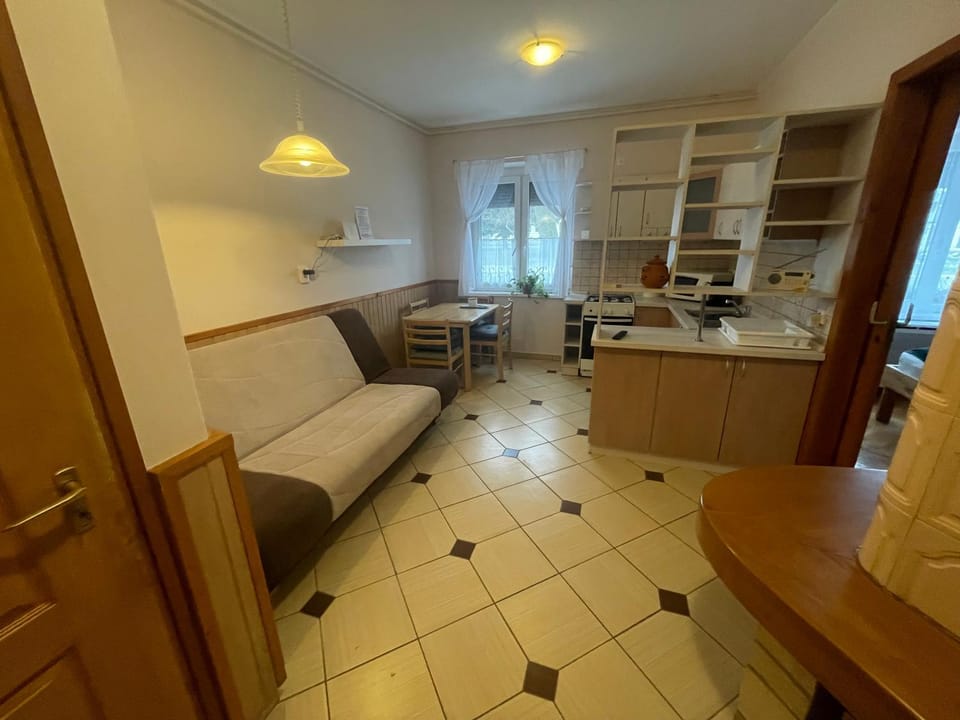 Platán Apartman Apartment in Hungary