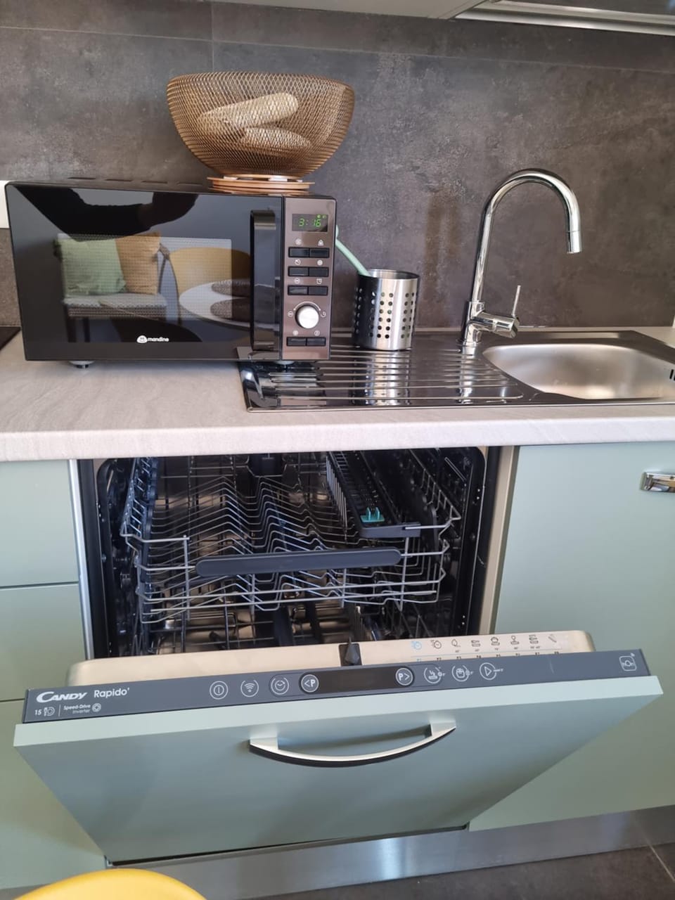 Kitchen or kitchenette