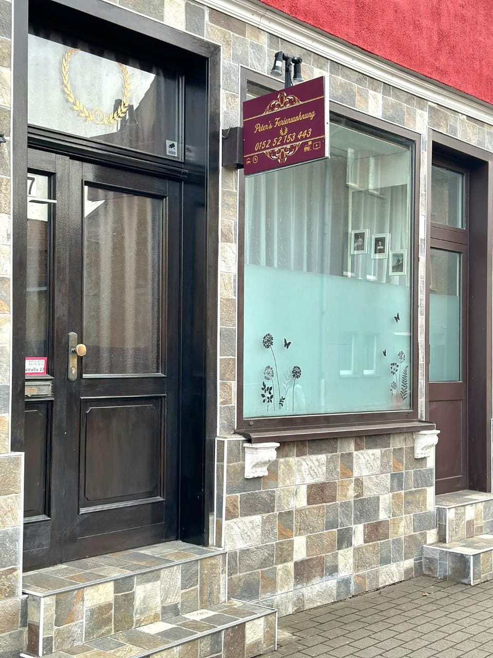 Property building, Facade/entrance