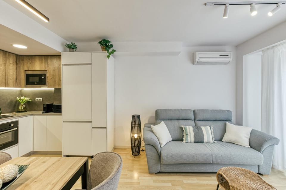 Living room, air conditioner