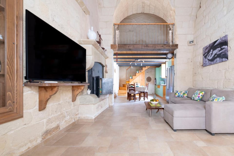 Property building, Living room
