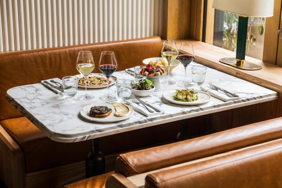 Restaurant/places to eat, Meals