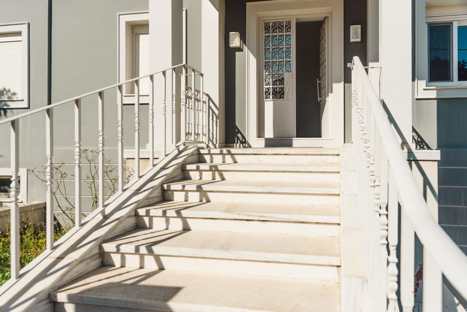 Facade/entrance, Day