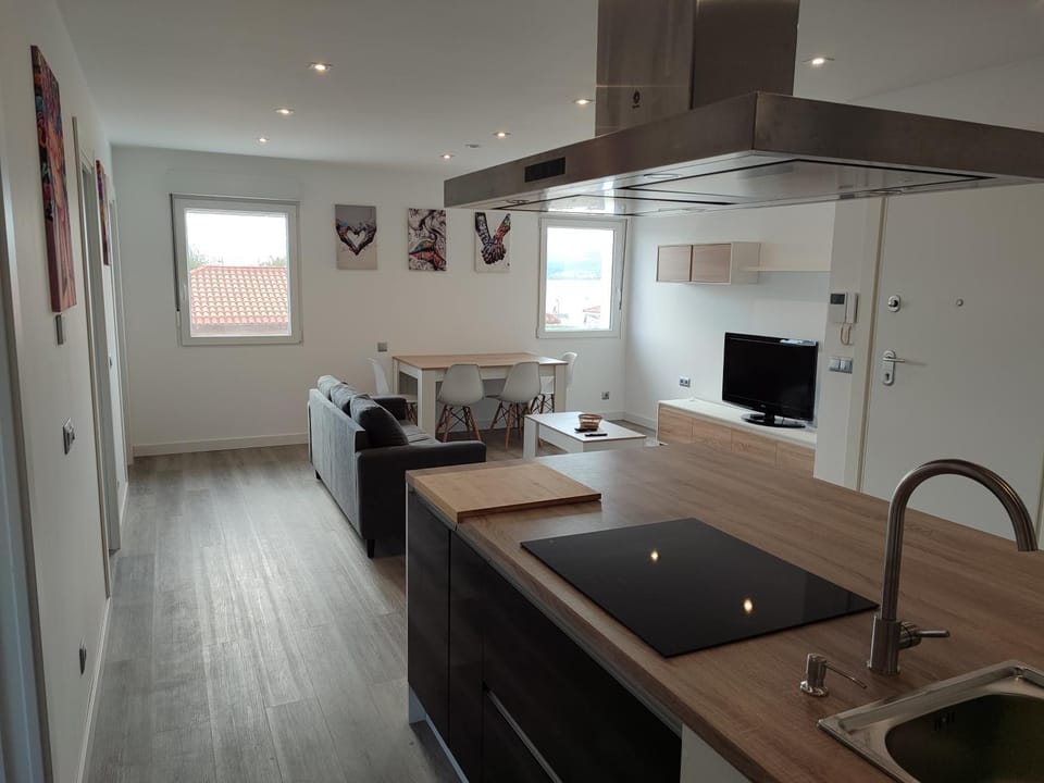 Piso de tres habitaciones a 50m de la playa Apartment in Santoña