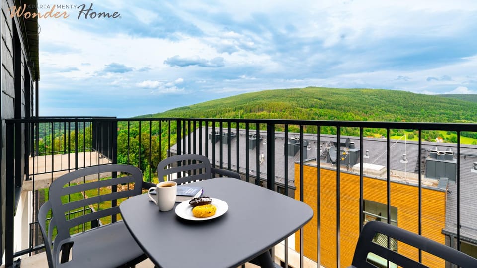 Day, Natural landscape, View (from property/room), Balcony/Terrace, Mountain view