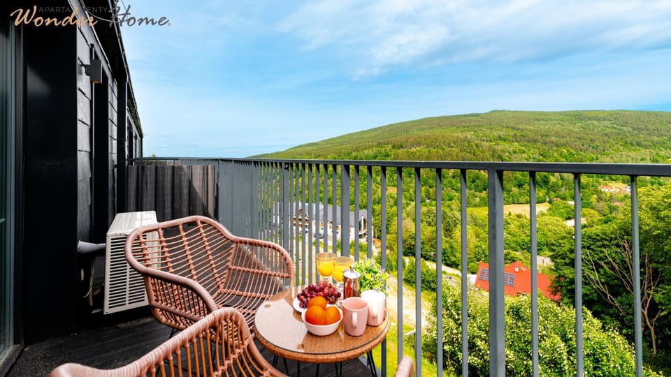 Day, Natural landscape, View (from property/room), Balcony/Terrace, Mountain view