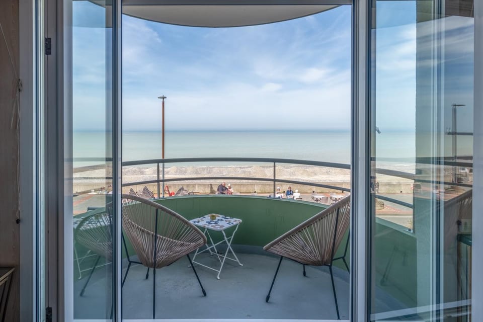 Patio, Sea view