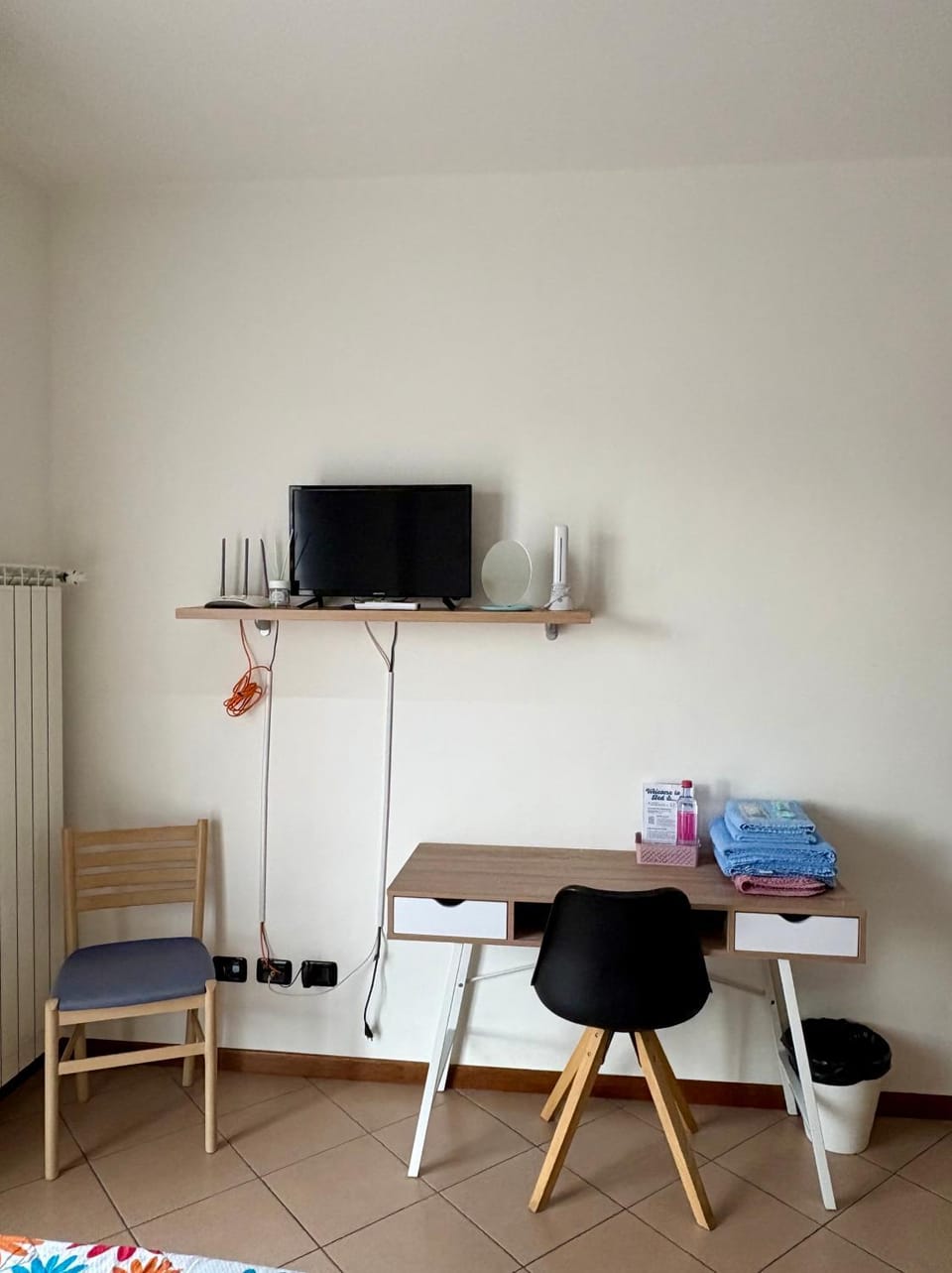 TV and multimedia, Seating area