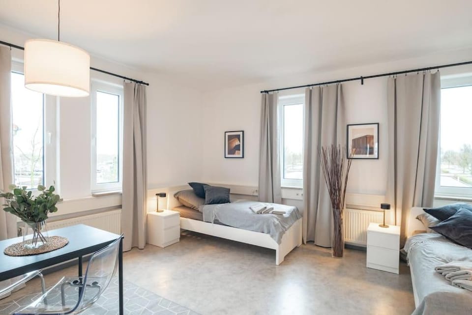Arbio Monteurzimmer in Wustermark Parking included Apartment in Saxony-Anhalt, Germany