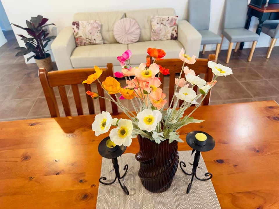 Four bedroom large family home close to Ipswich city House in Brisbane