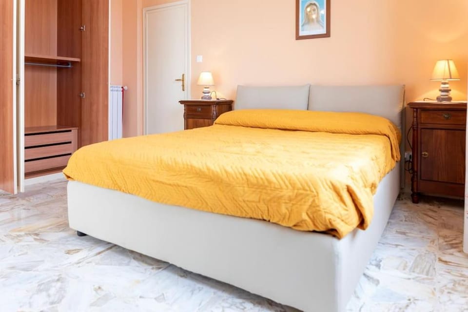 Carlo's Charm Residence Acireale Apartment in Acireale