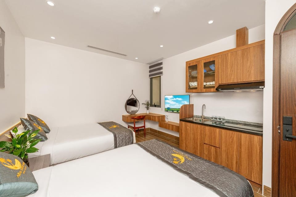 Bed, Kitchen or kitchenette, Photo of the whole room, Bedroom