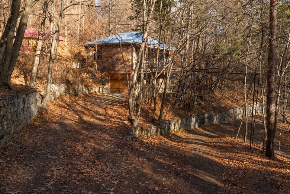 Peaceful 2 Bed I Forest Air I BBQ I Private I Cozy Country House in Armenia