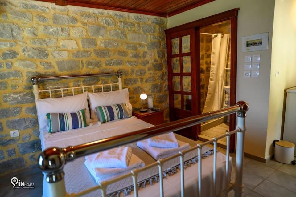 Panorama - Unique Beachfront Stone House in Alipa-Mani House in Peloponnese Region