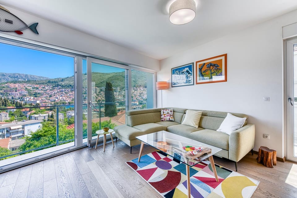 Living room, Seating area, City view
