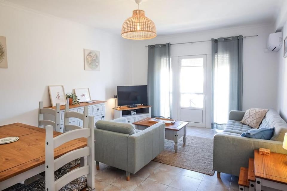 Casa Buganvilia Apartment in Tavira