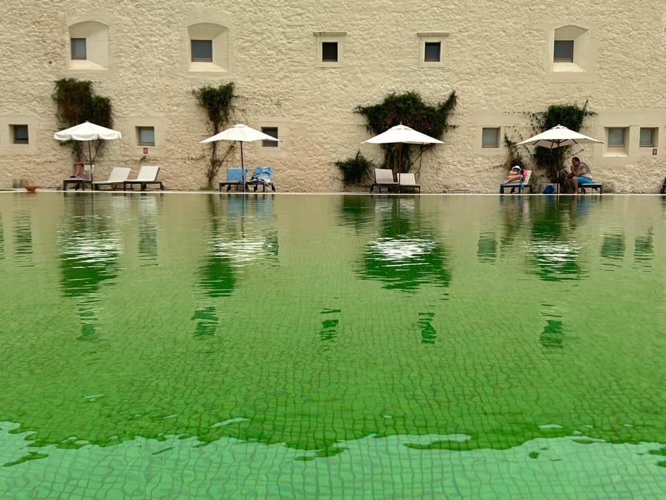 Swimming pool
