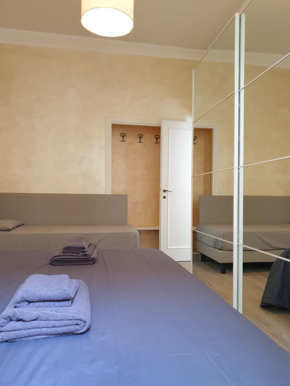 Bed, Bedroom, towels, wardrobe