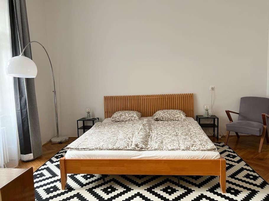Authentic Buda Home Apartment in Budapest