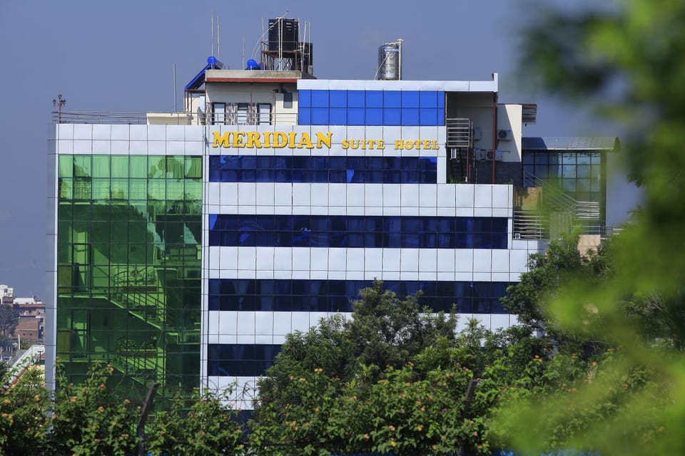 Property building, Restaurant/places to eat, Communal lounge/ TV room, Facade/entrance, Food close-up, Property logo or sign, Bird's eye view, BBQ facilities, Place of worship, Golfcourse, On-site shops, Balcony/Terrace, Lobby or reception, Lounge or bar, Food and drinks, Business facilities, Banquet/Function facilities, Cycling, Diving, Meeting/conference room, Food, City view, Landmark view, Mountain view, Street view, Area and facilities, Meals, Lunch, Dinner, Drinks, Alcoholic drinks, Non alcoholic drinks
