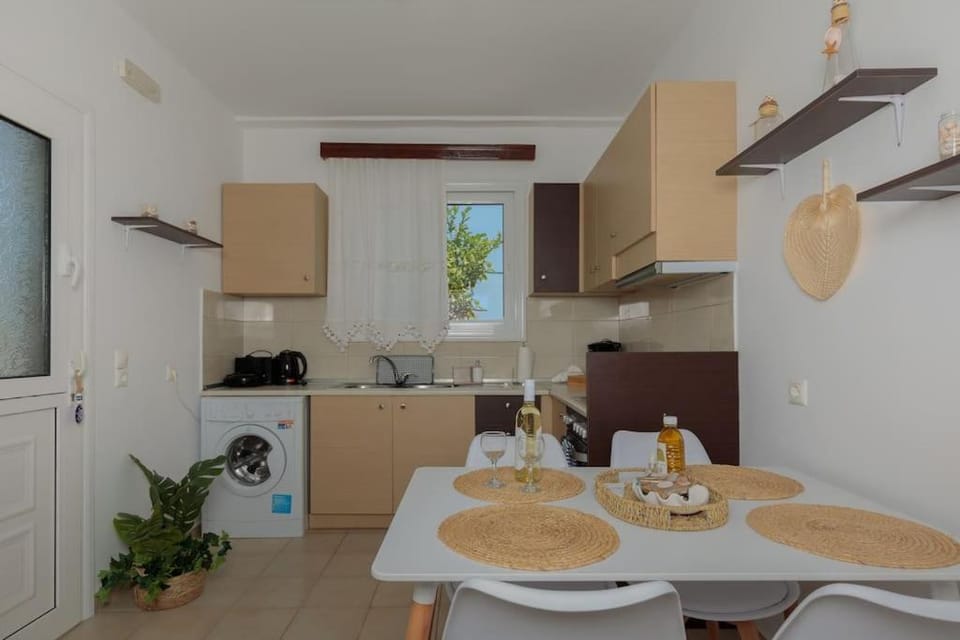Spot on the sea House in Decentralized Administration of the Aegean