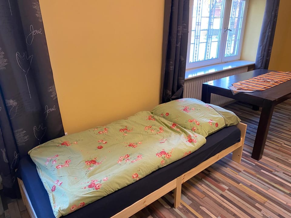 Monteurroom 1 Hannover-Ronnenberg Apartment in Lower Saxony, Germany