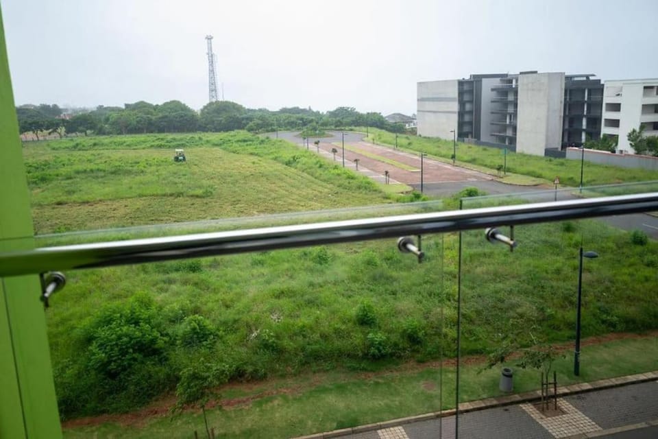 203 Marina Bay Luxury Apartments Suite, Umhlanga Apartment in Umhlanga