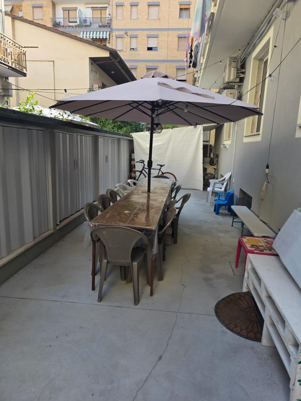 Garden, Inner courtyard view