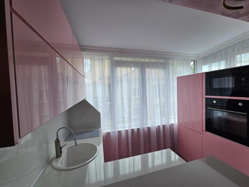 Апартамент Елинор Apartment in Pomorie