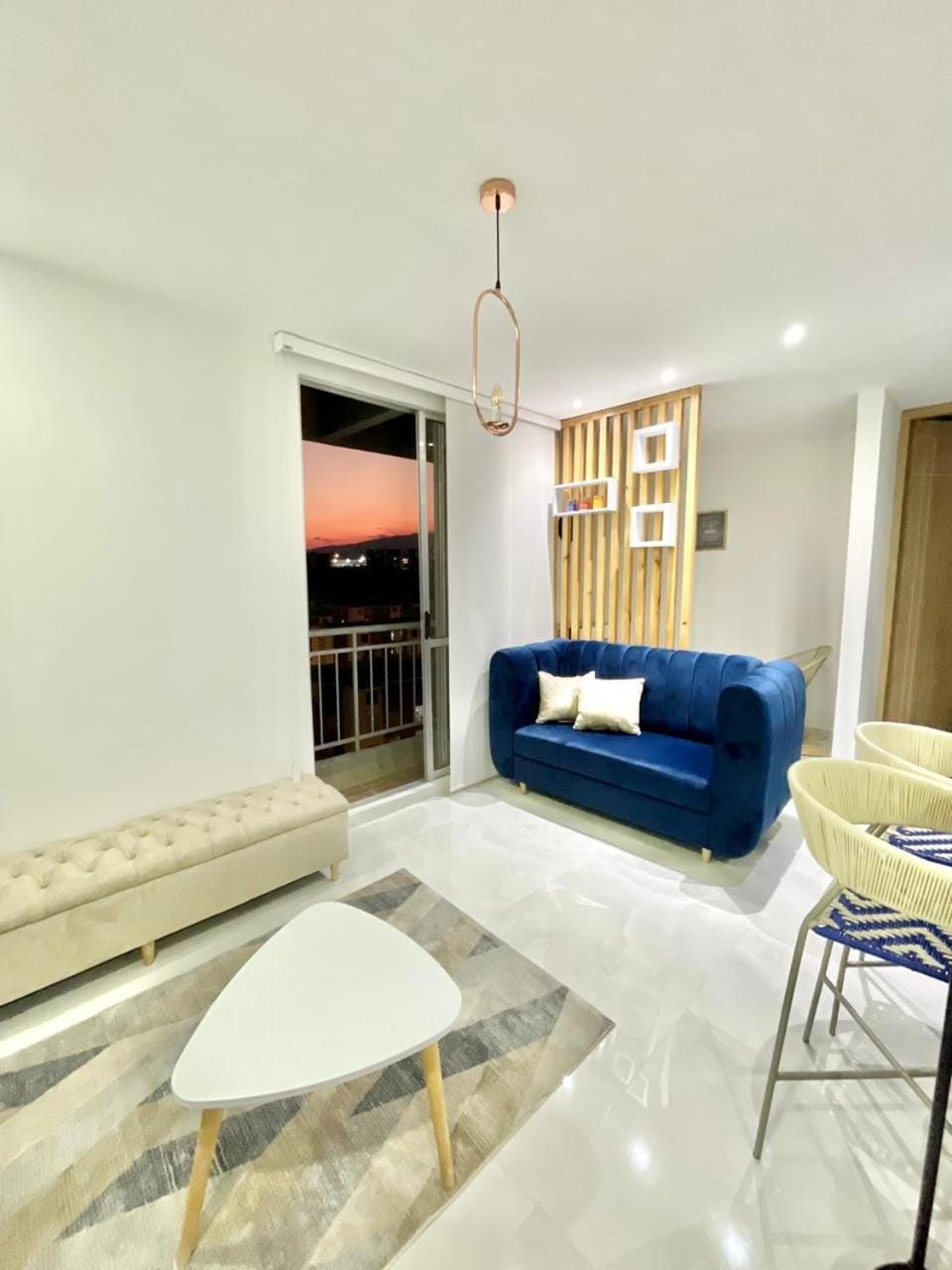 Eleva tu Estadía: Apartamento Moderno con Toques Únicos en la Mejor Ubicación Ibague - Tolima Apartment in Ibagué