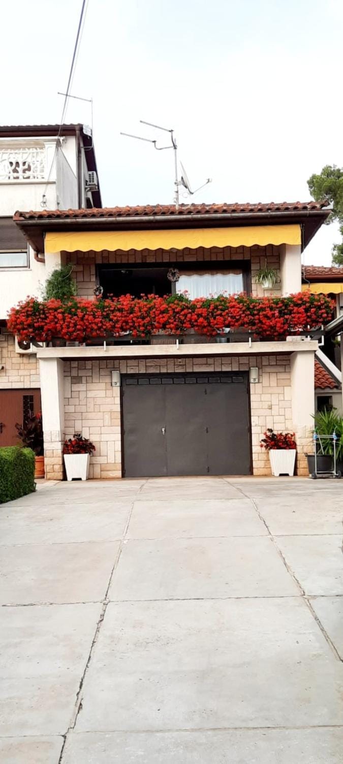 Apartment near the center - Nada Apartment in Primorje-Gorski Kotar County