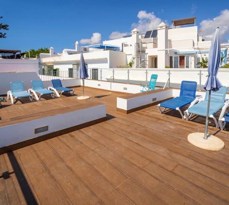 Apartamento *milcolores* vista mar,parking privado Apartment in Conil de la Frontera