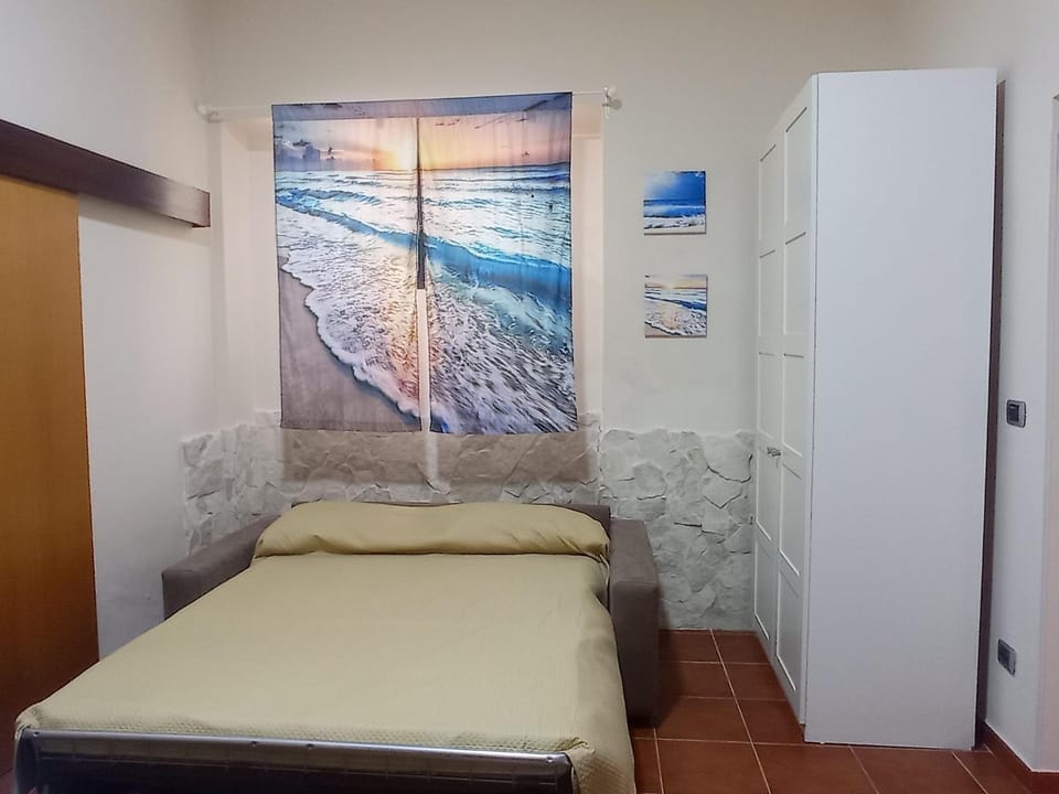 Bed, wardrobe