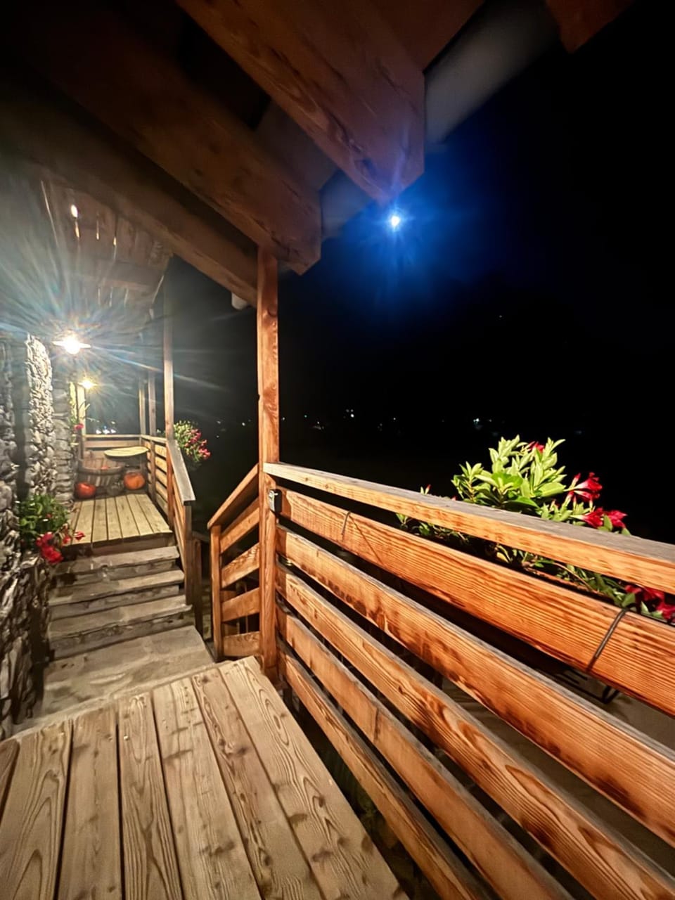 Night, Balcony/Terrace