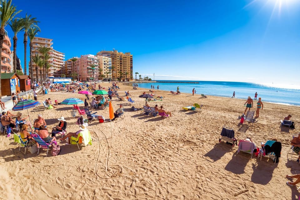 Nearby landmark, Day, People, Natural landscape, Beach, Sea view, group of guests, sunbed