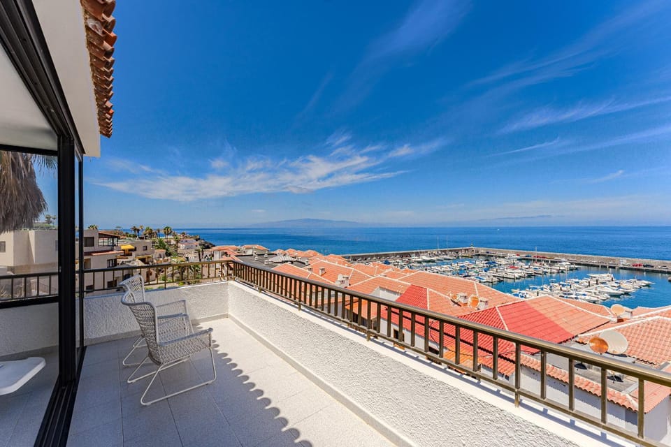 Day, Natural landscape, View (from property/room), Balcony/Terrace, Sea view
