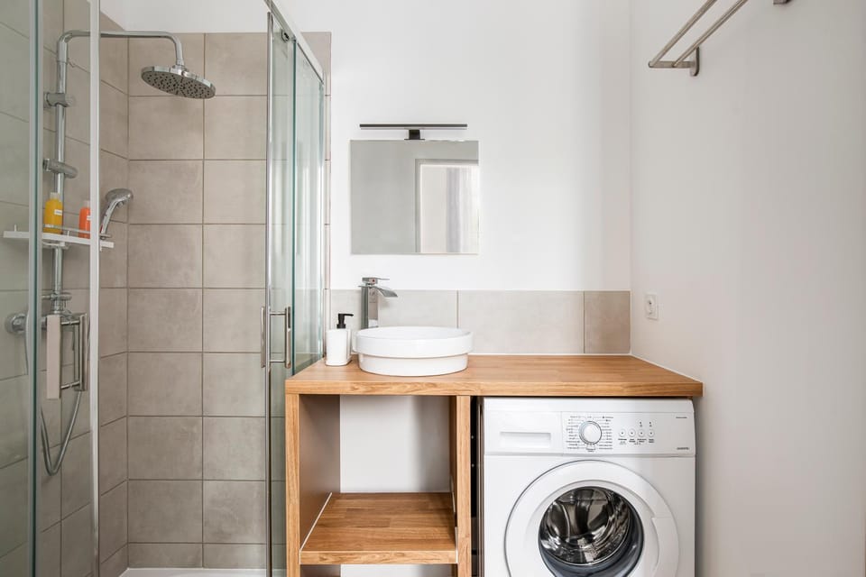 Shower, Bathroom, washing machine