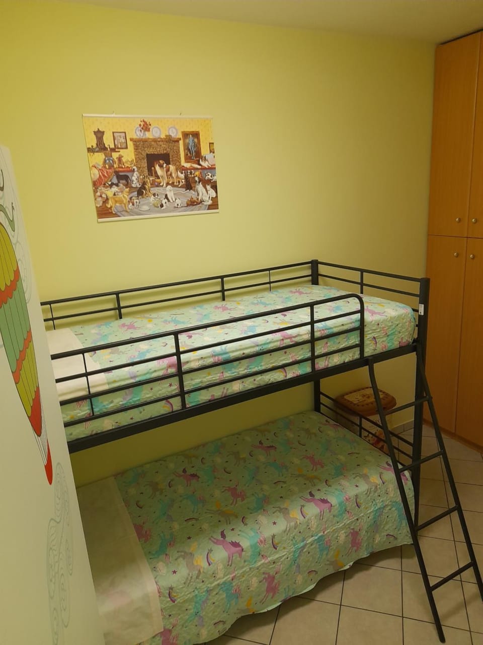 bunk bed