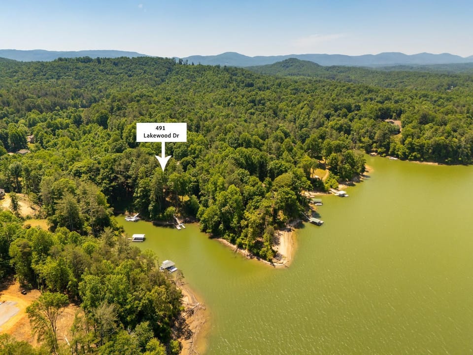 Bella Di Lago House in North Carolina