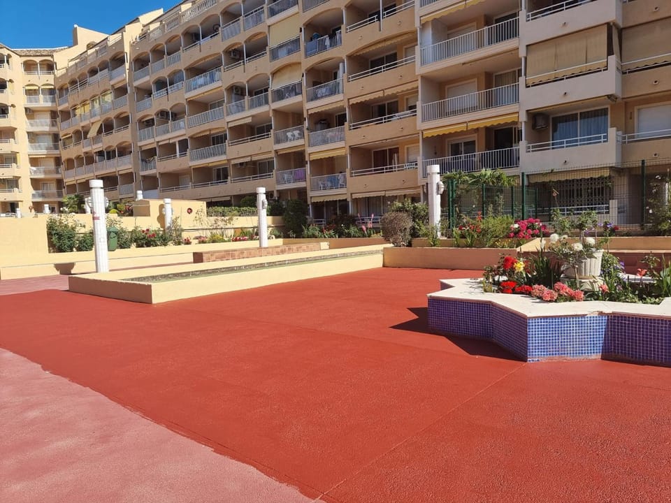 Property building, Garden